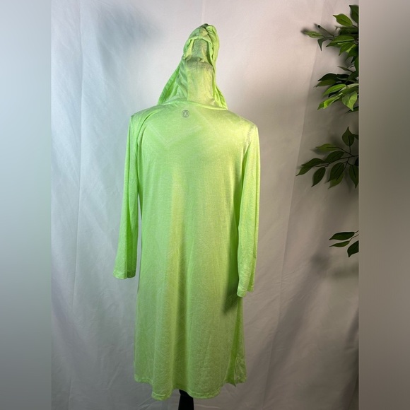 The Balance Collection Light Green Fabric🌴 - Picture 6 of 13